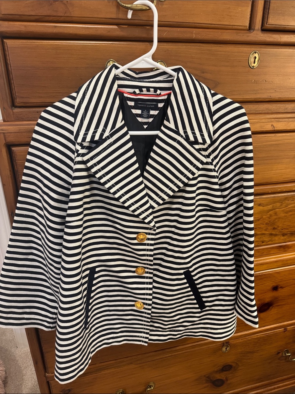 NWOT Tommy Hilfiger NAVY BlUE and White Striped SWING Blazer Jacket